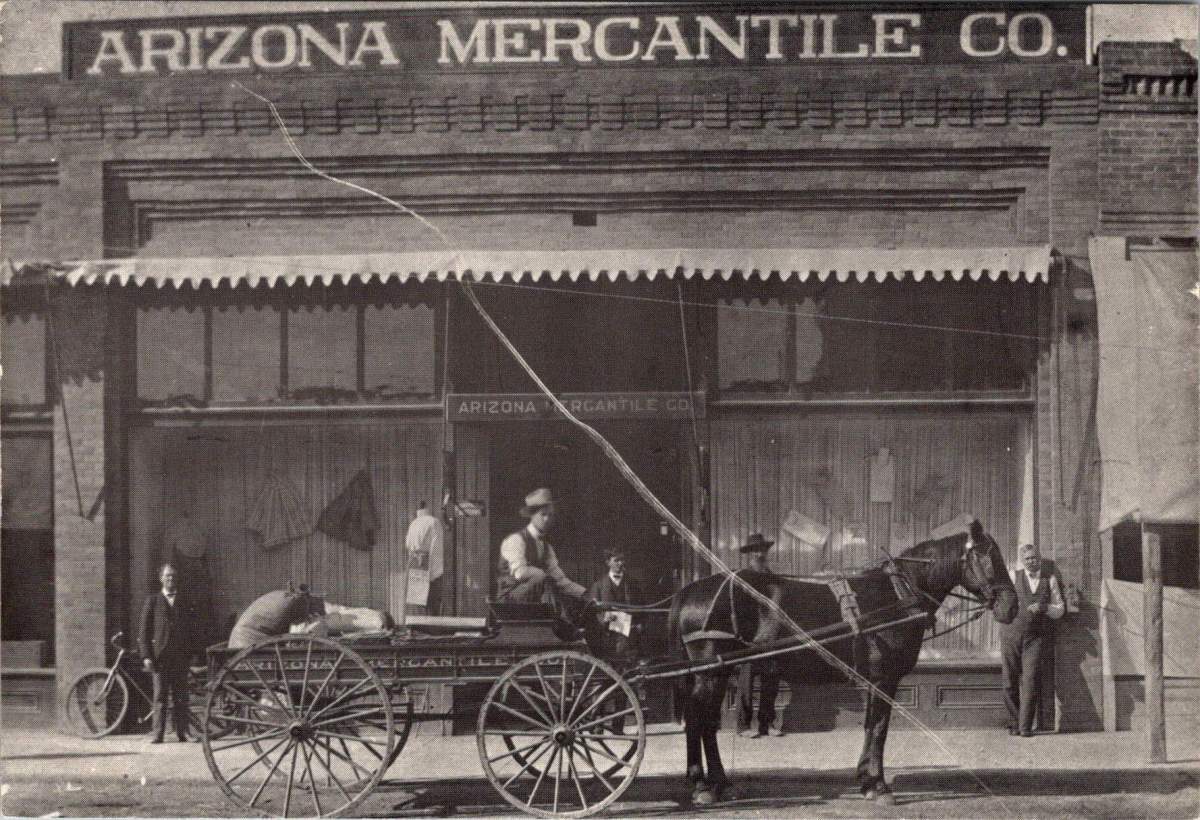 Tempe in Time: A Journey through Places and&nbsp;Postcards